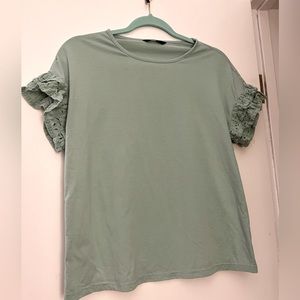 Green eyelet sleeve cotton top